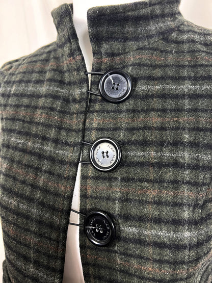 vintage eu label brown/green plaid short sleeve peacoat with collar and buttons