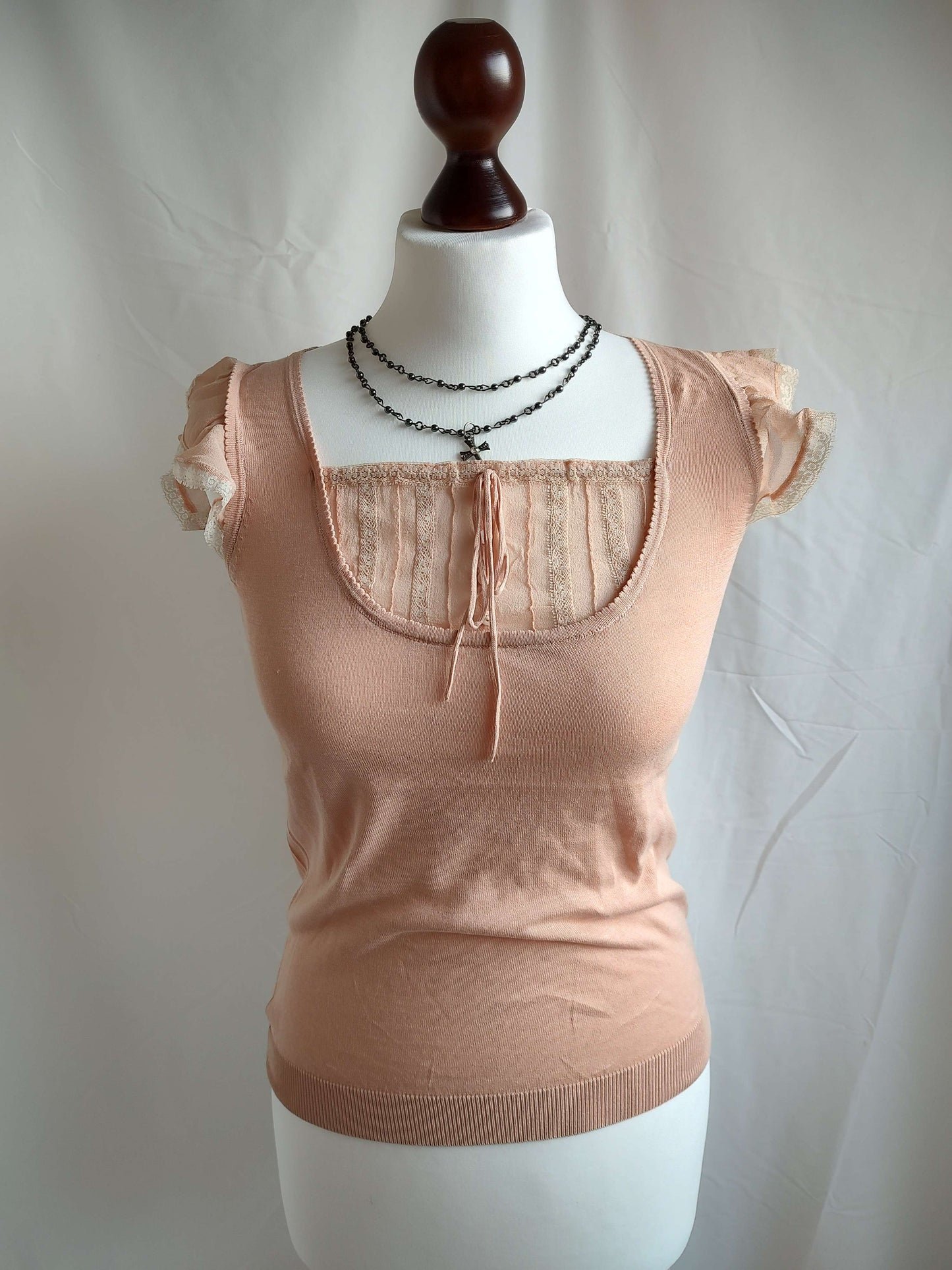 vintage eu label y2k pink lace short-sleeve blouse