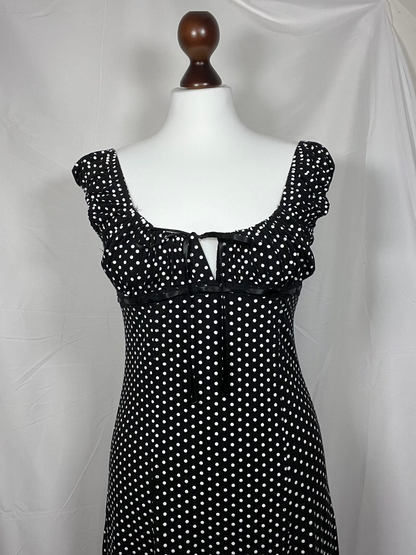 vintage b&w polka dot dress
