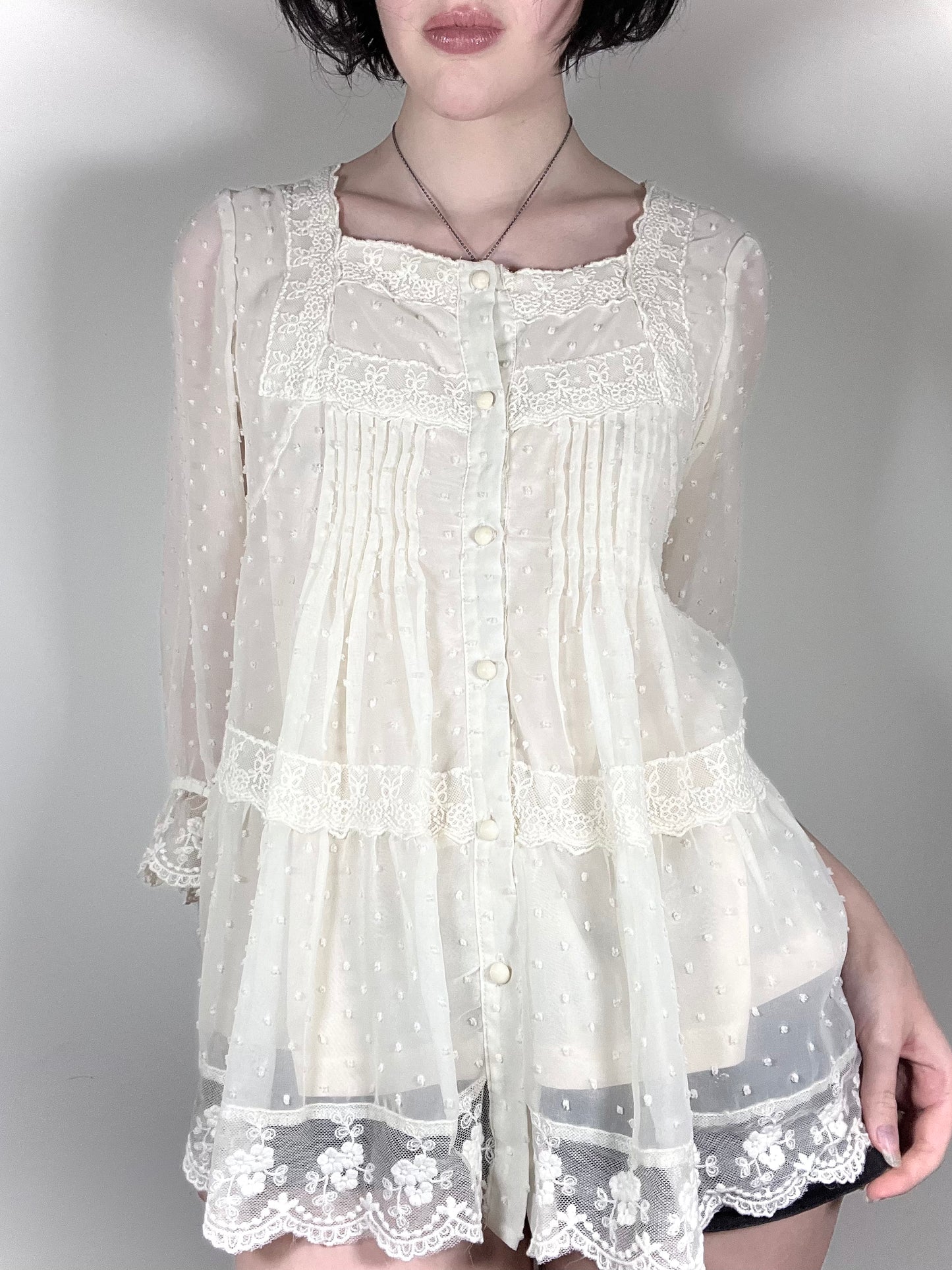 y2k eu label lacey blouse (cream)