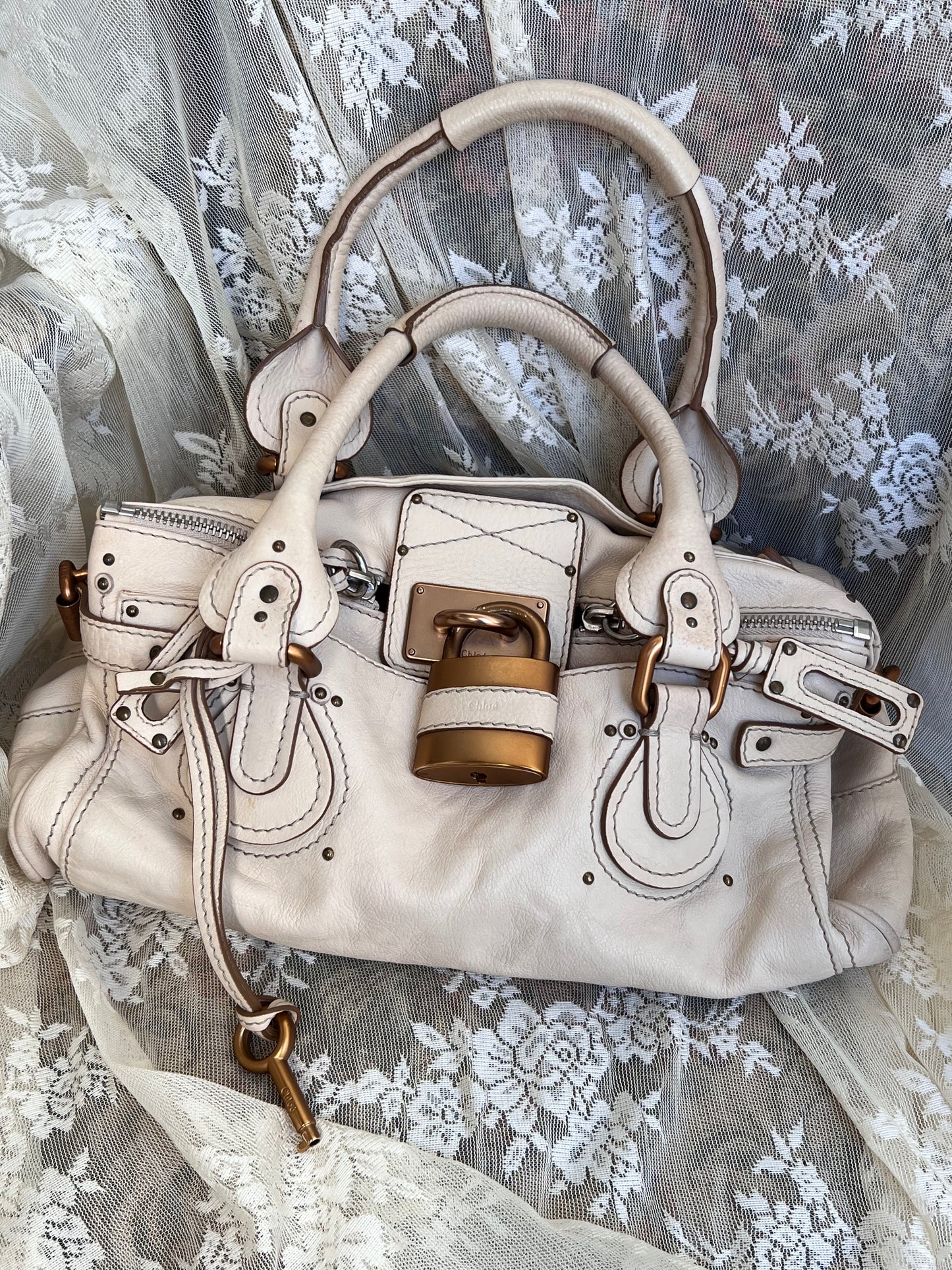 2006 cream chloé paddington bag