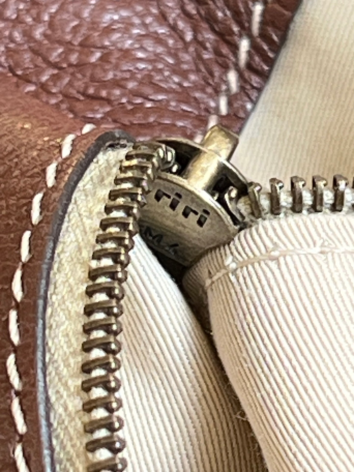 2005 marc jacobs adina bag