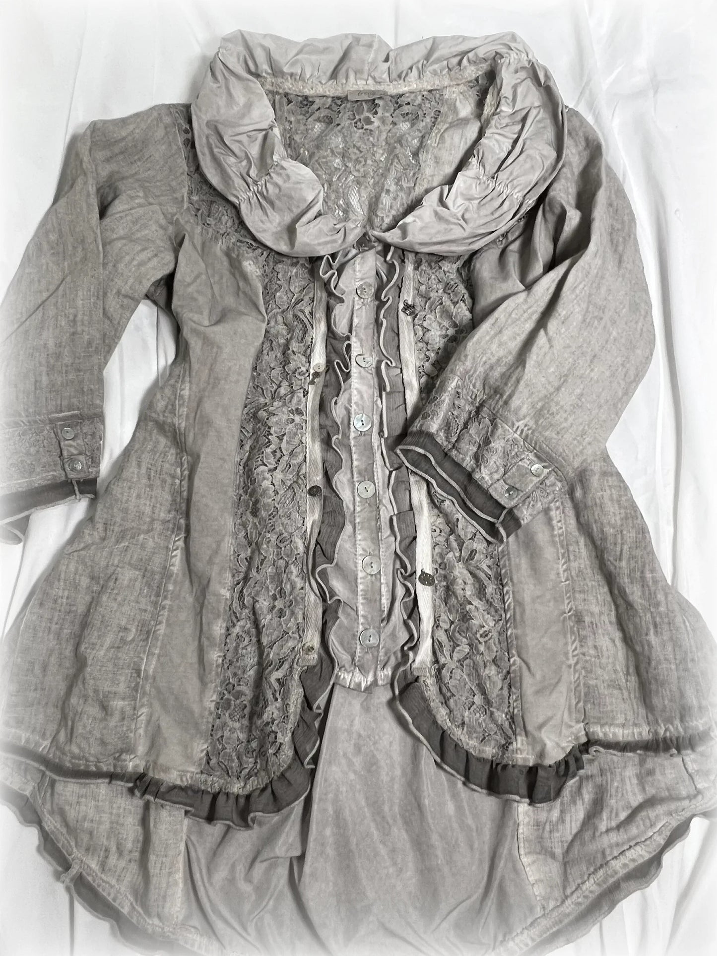 vintage eu label grey lace blouse