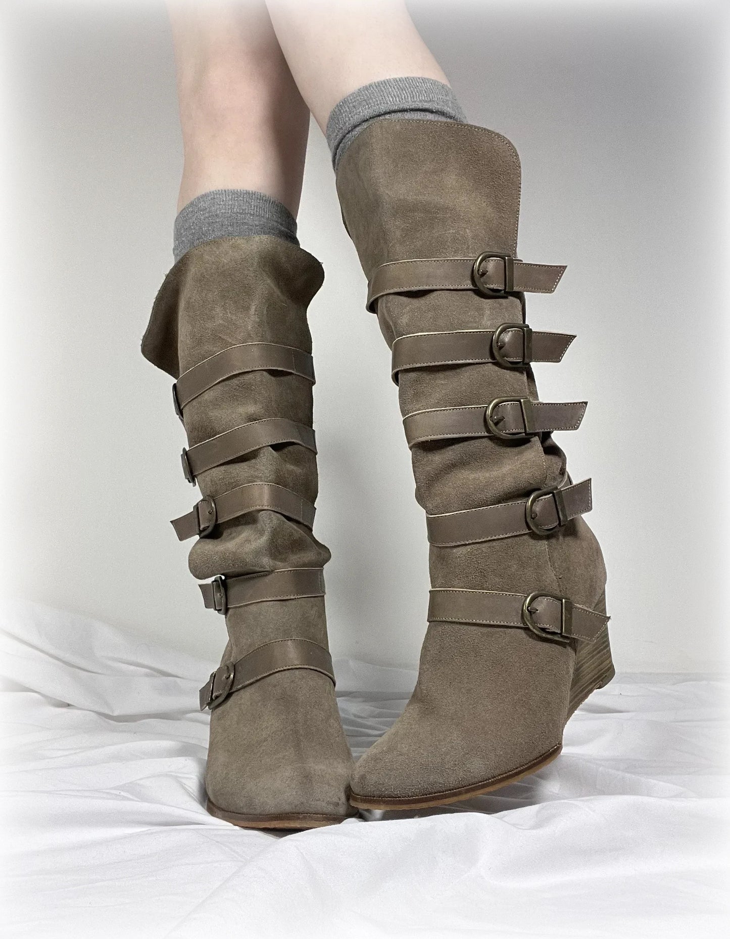 vintage beige suede wedge boots w/ buckles