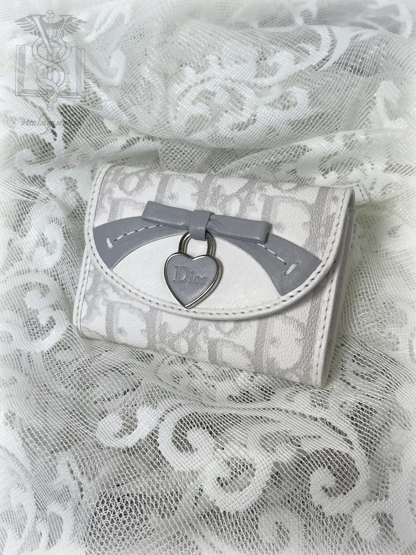 vintage dior romantique heart lock wallet